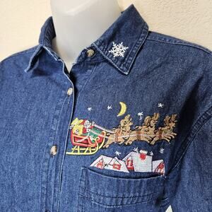 VTG Cabin Creek Women S Shirt Christmas Denim Button Up Embroidered Santa Petite